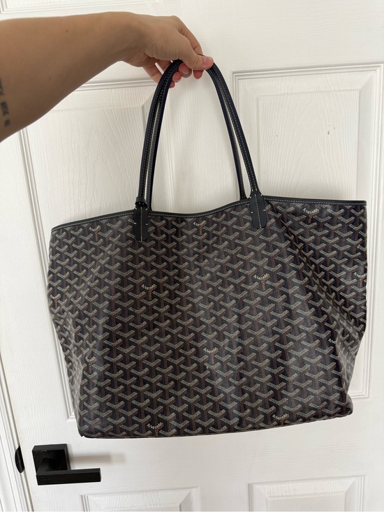 Goyard Handbags - Authentic Goyard saint Louis tote GM
